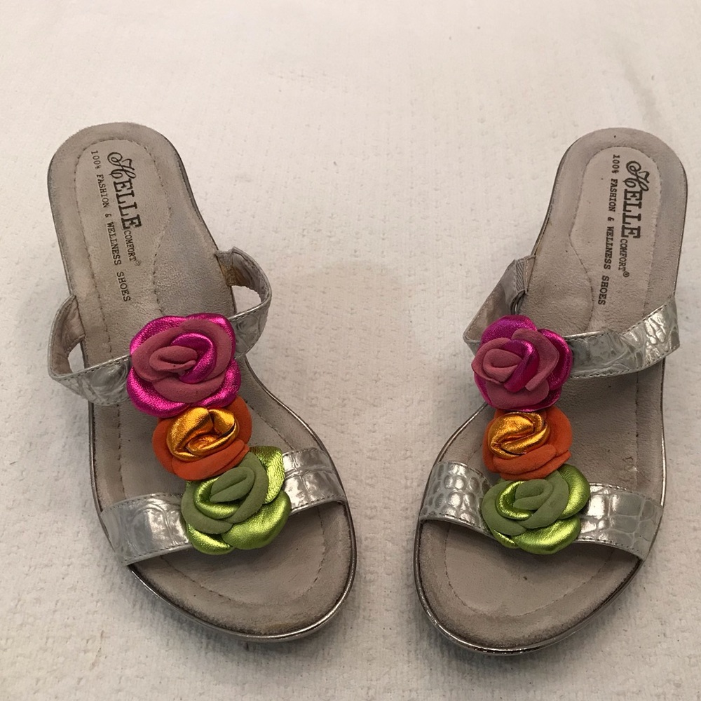 Helle sandals